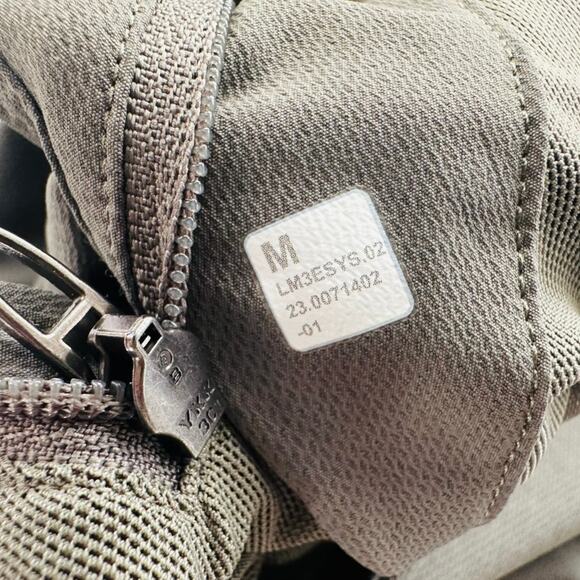 Lululemon Cargo Pocket Shirt Jacket Olive Green Size Medium Button Front Casual - Picture 4 of 6